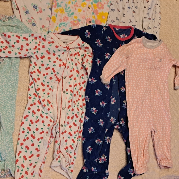 Girls PJ bundle - Picture 4 of 8
